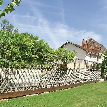 Holiday In St Martin Des Combes
