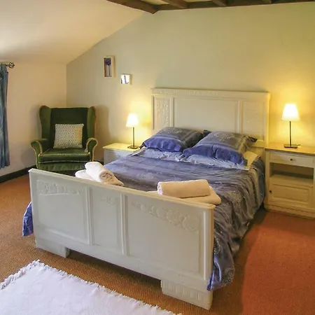Holiday In St Martin Des Combes